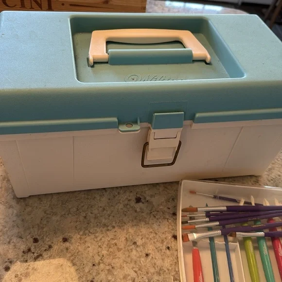 🧁 COMPLETE WILTON CAKE DECORATING TOOLS KIT